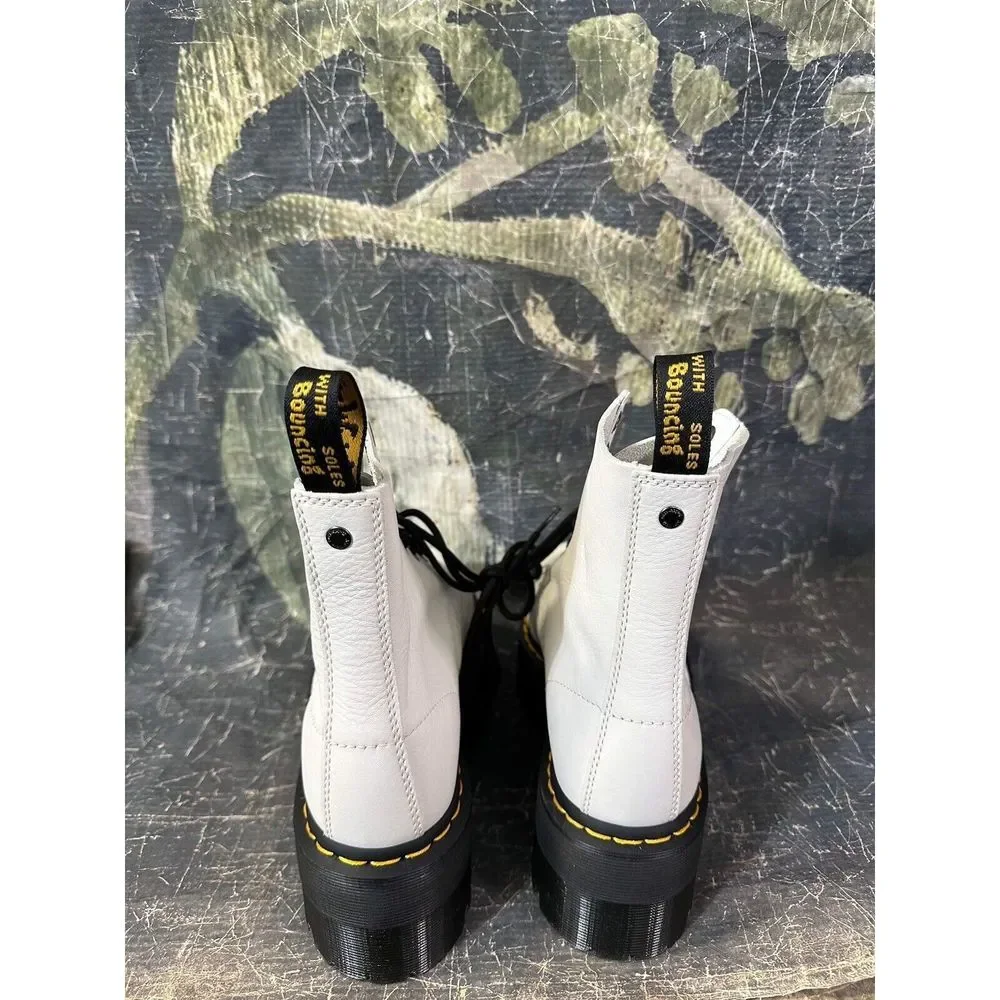 NEW Dr. Martens Jadon 8-Eye White Boot Size 10